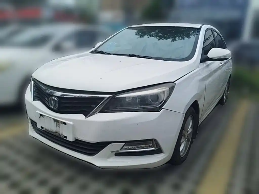 Changan Yuexiang V7 2017 — фото 3