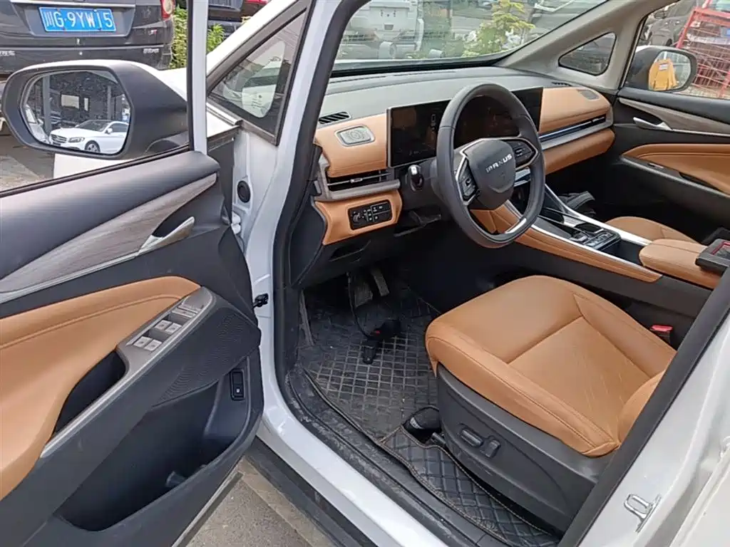 Maxus G50 PHEV 2025 — фото 16