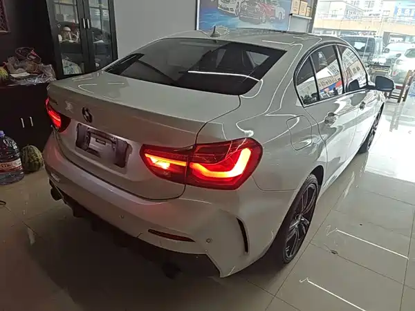 BMW 1 Series 2023