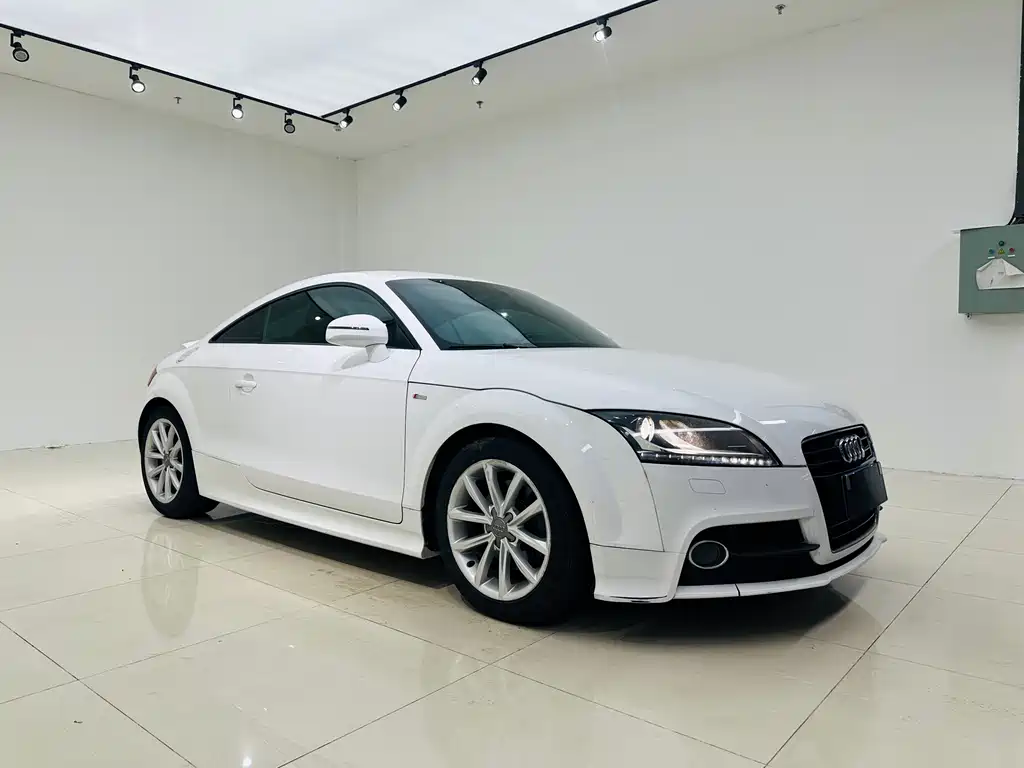 Audi TT 2014