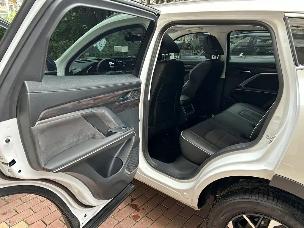 Haval H6 2023 — фото 13