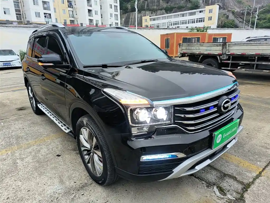 GAC Motor Trumpchi GS8 2018 — фото 4