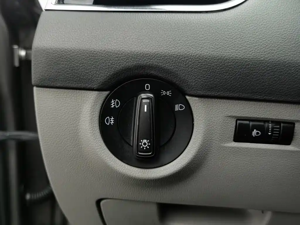 Skoda Octavia 2014 — фото 21