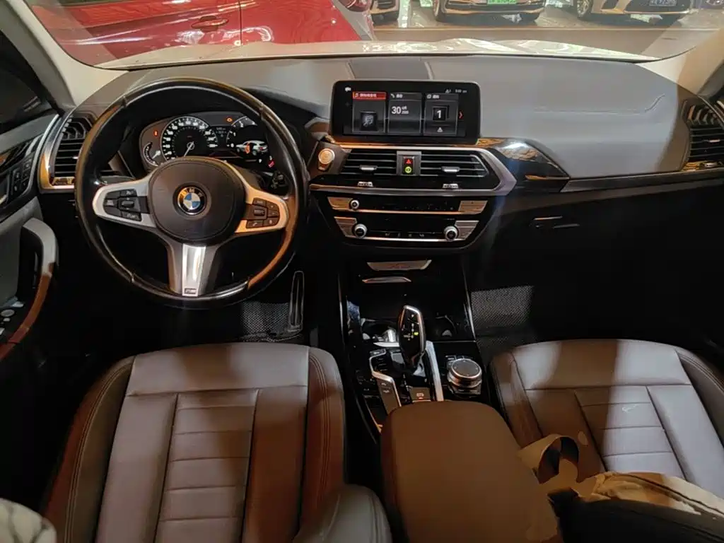 BMW X3 2019 — фото 10