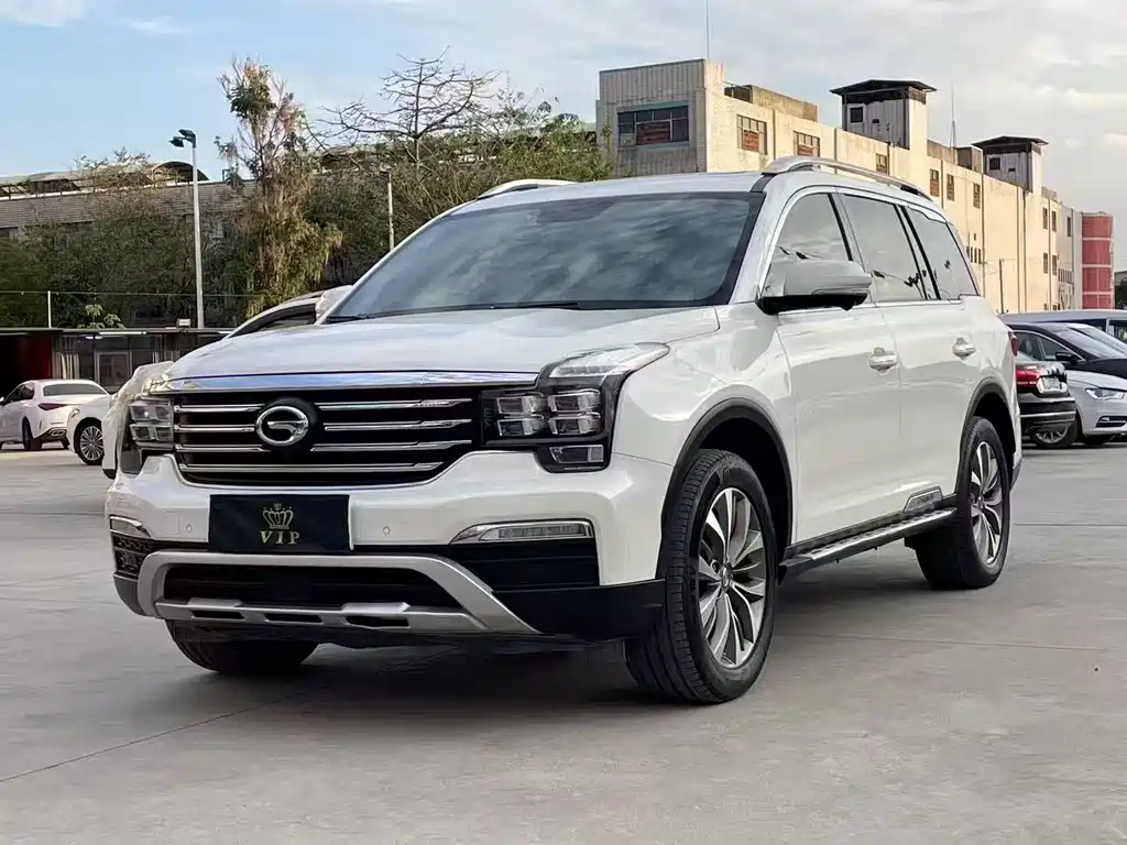 GAC Trumpchi GS8 2018 — фото 1