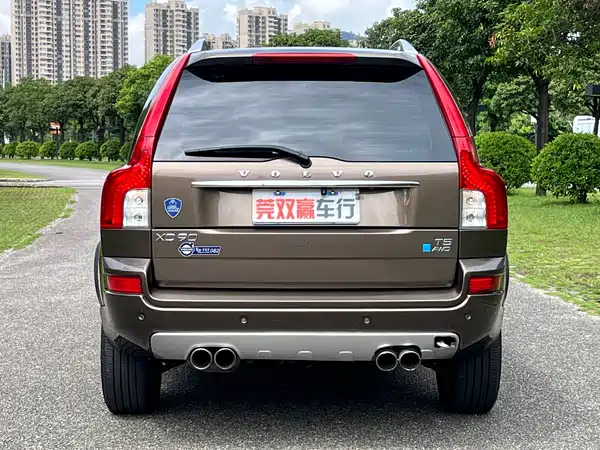 Volvo XC90 2014