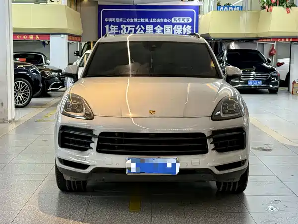 Porsche Cayenne 2023