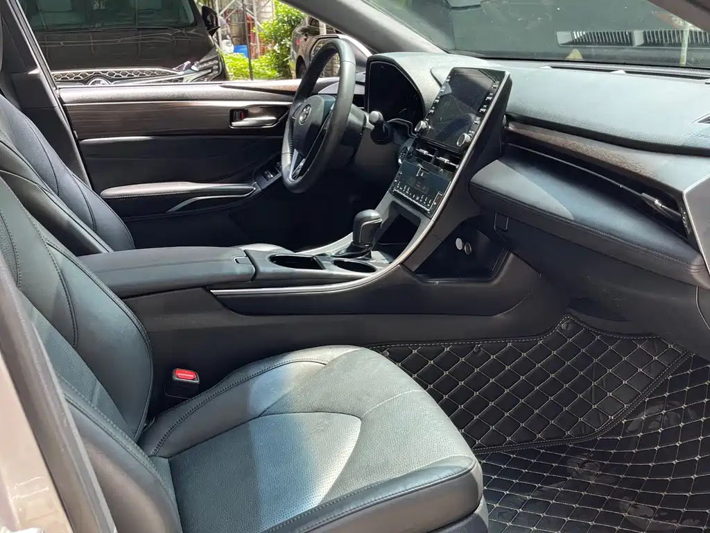 Toyota Avalon 2020 — фото 14