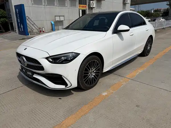 Mercedes-Benz C-Class 2023