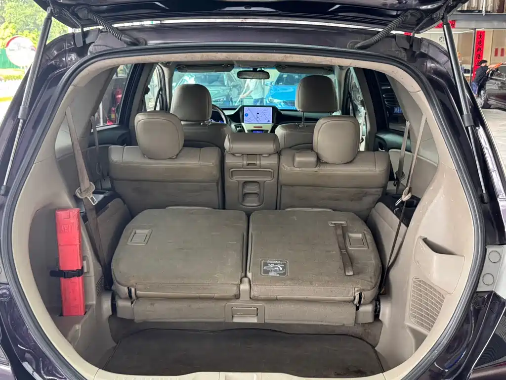 Honda Odyssey 2014 — фото 33