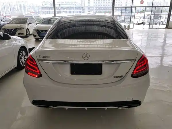 Mercedes-Benz C-Class 2017
