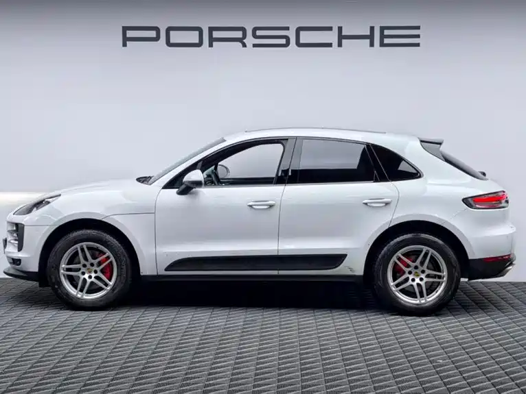 Porsche Macan 2021 — фото 4
