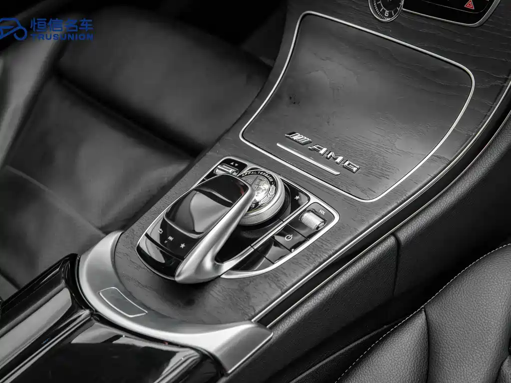 Mercedes-Benz C-Class 2018 — фото 18