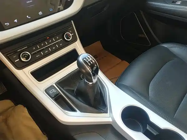 Geely Vision 2018