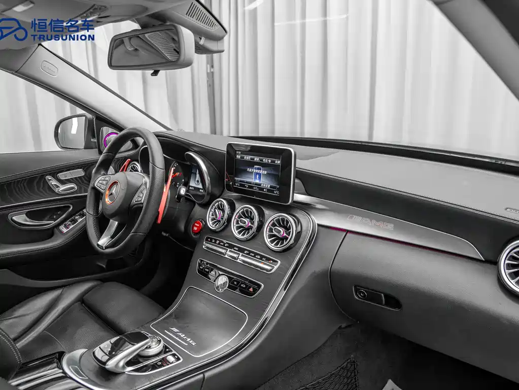 Mercedes-Benz C-Class 2018 — фото 14
