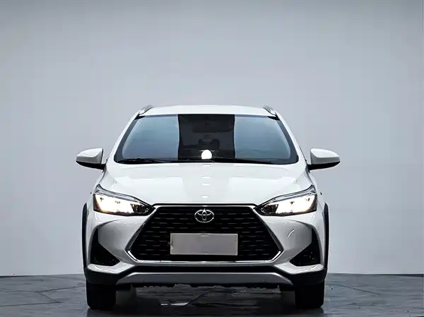 Toyota Yaris L 2022