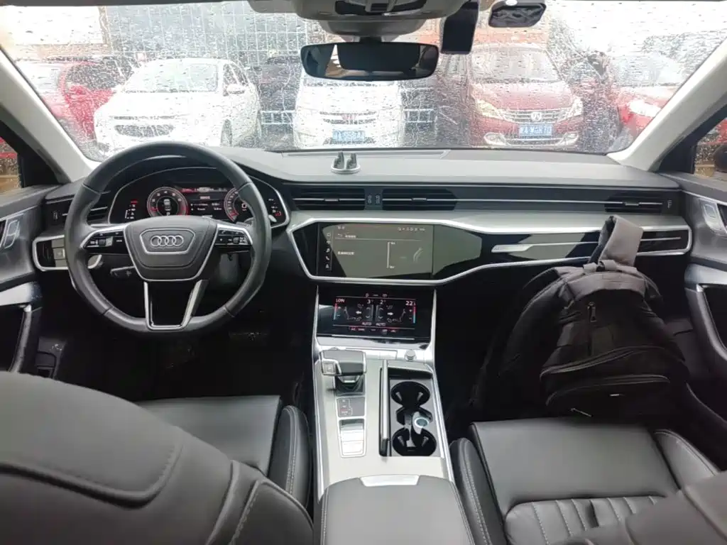 Audi A6L 2023
