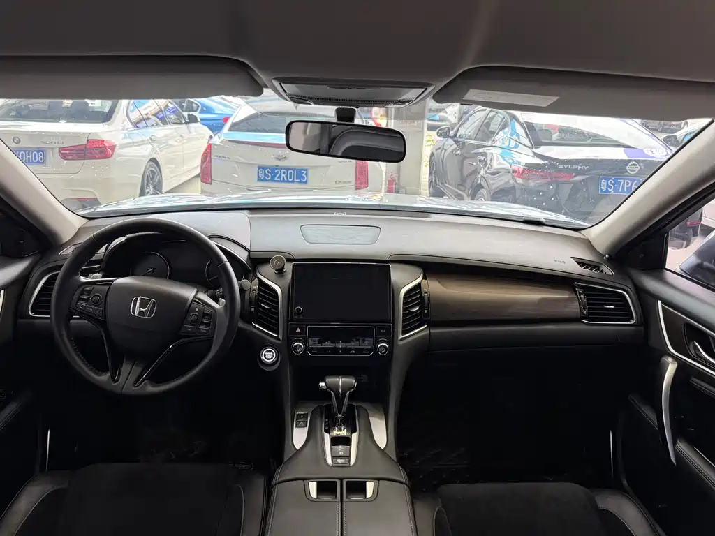 Honda Avancier 2018 — фото 10