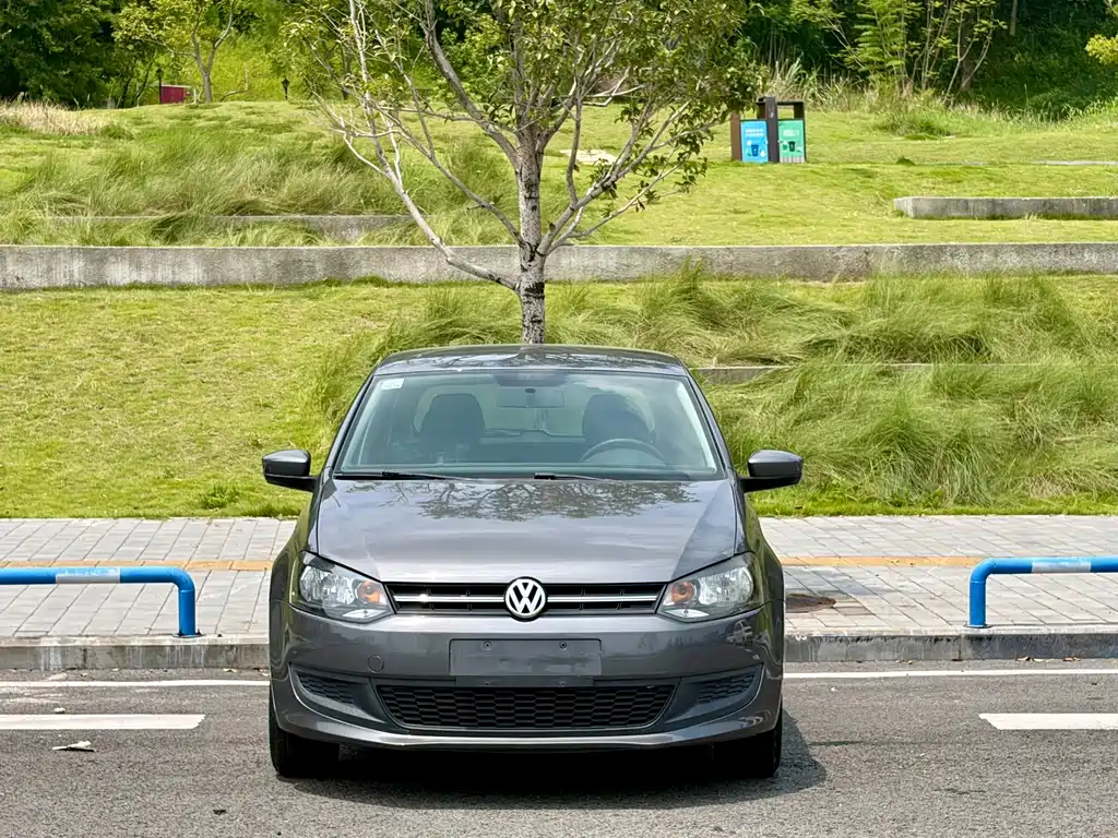 Volkswagen Polo 2014