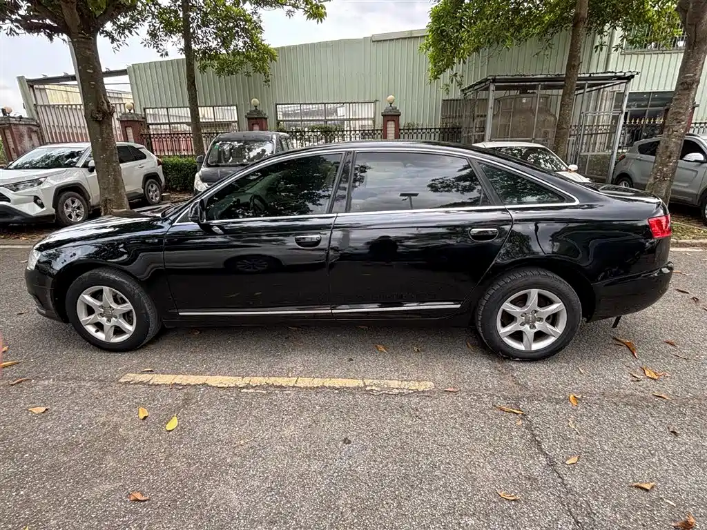 Audi A6L 2011