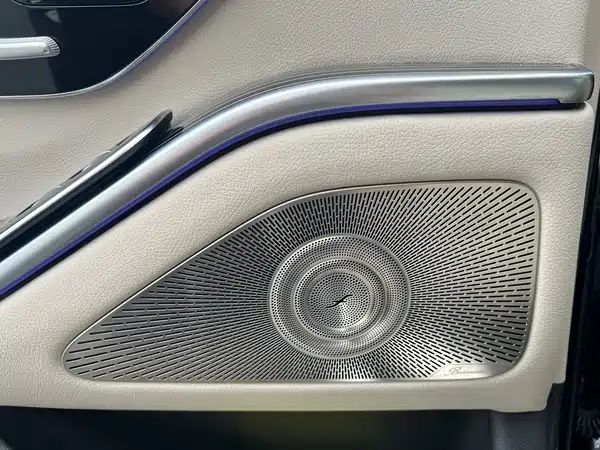 Mercedes-Benz S-Class 2024