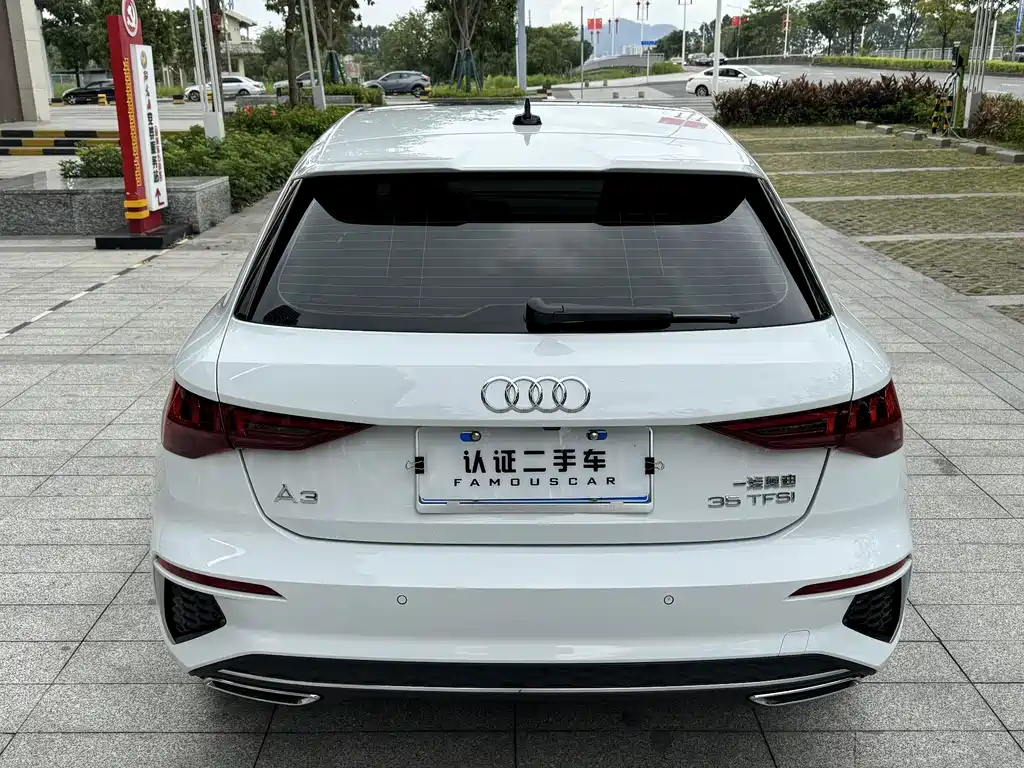 Audi A3 2024 — фото 12