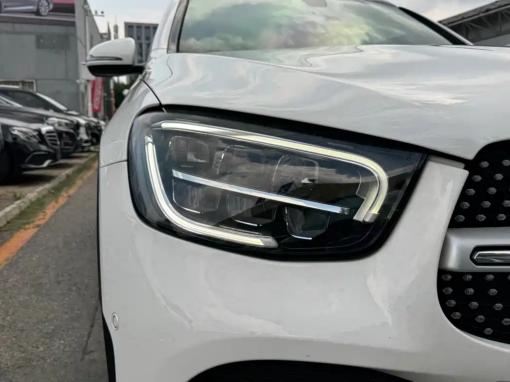 Mercedes-Benz GLC 2021