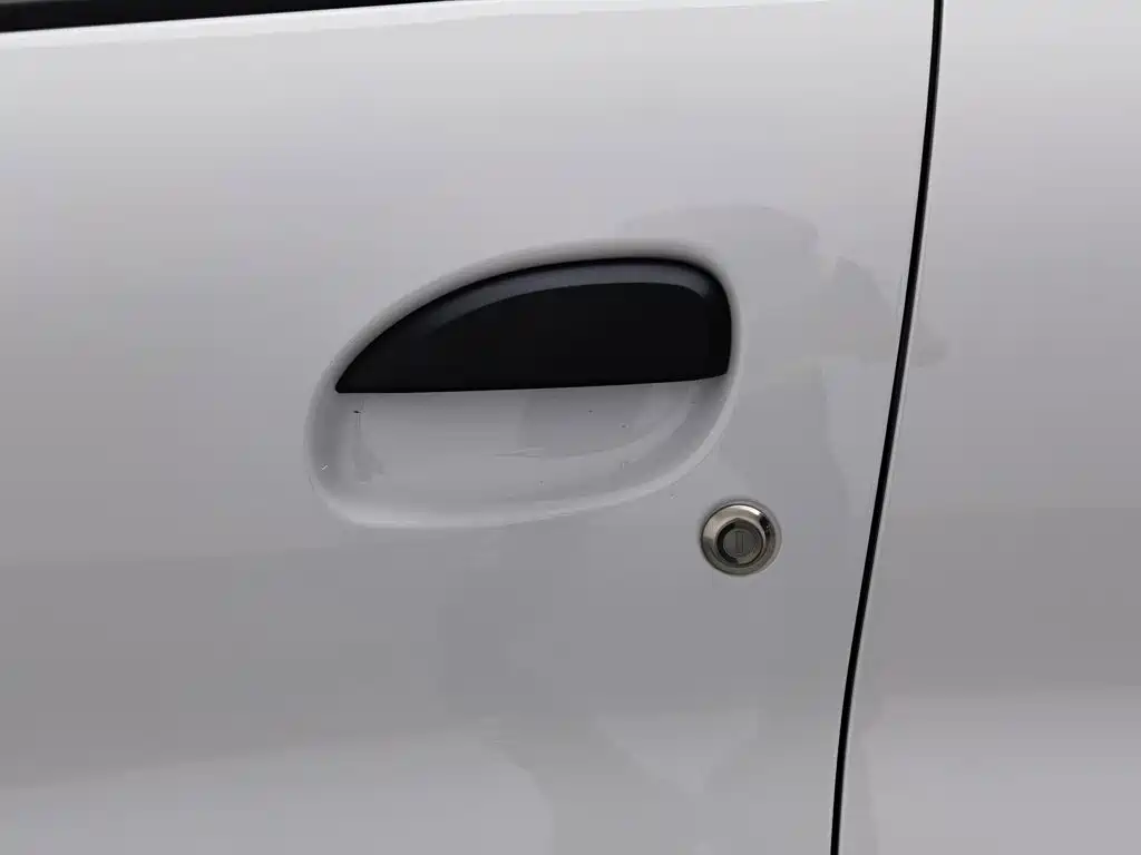 Dongfeng Nano EX1 2024 — фото 18