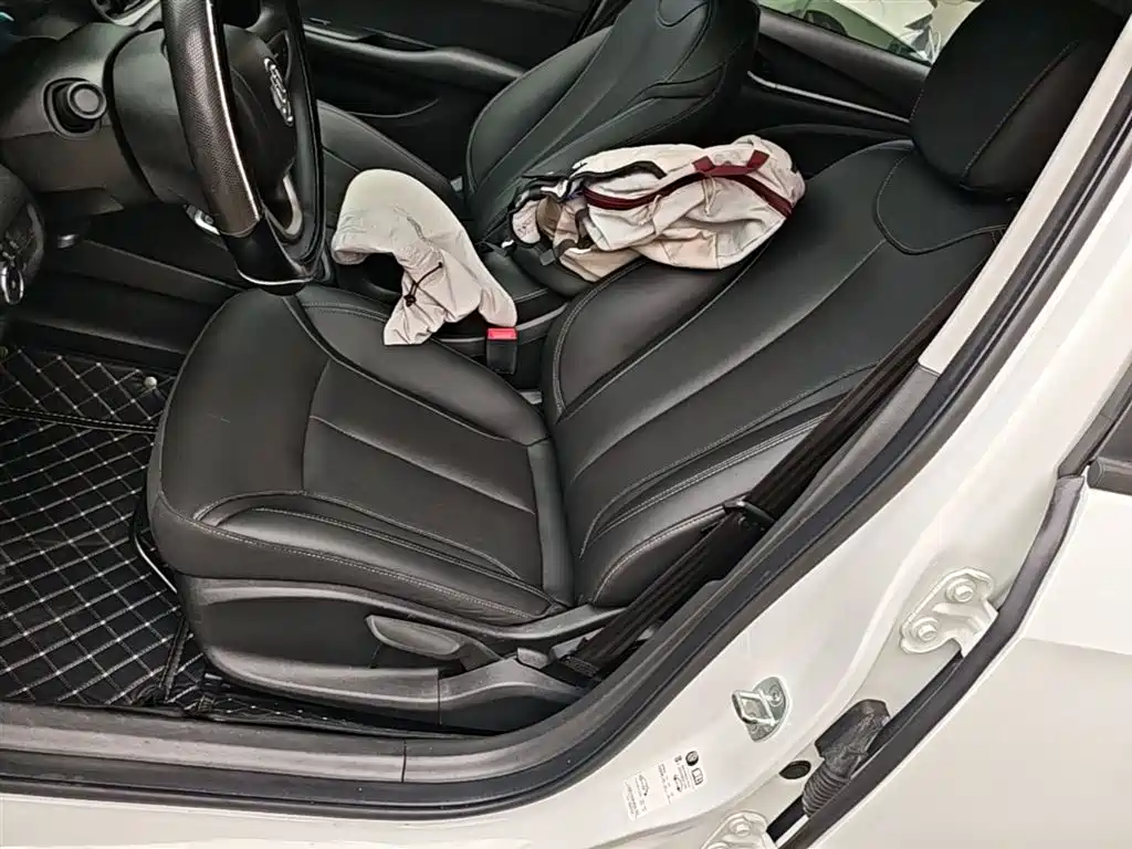 Buick Excelle 2021 — фото 15