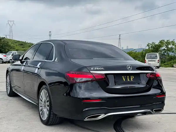 Mercedes-Benz E-Class 2021