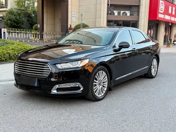 Ford Taurus 2017