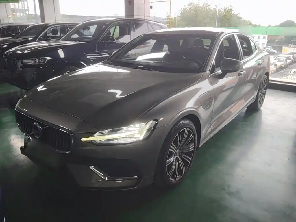 Volvo S60 PHEV 2021