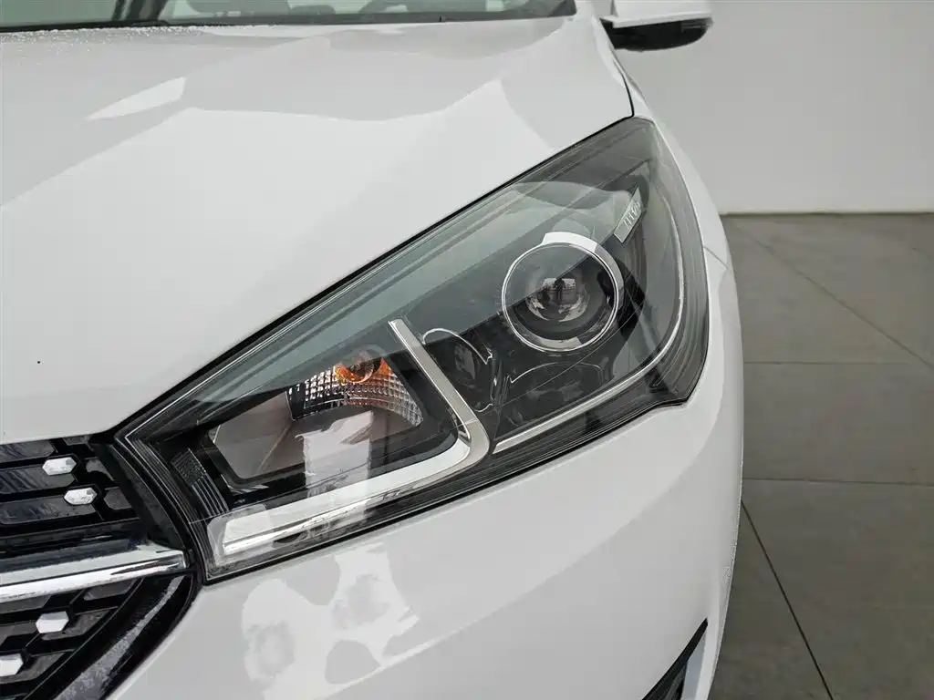 Chery Arrizo 5 2021