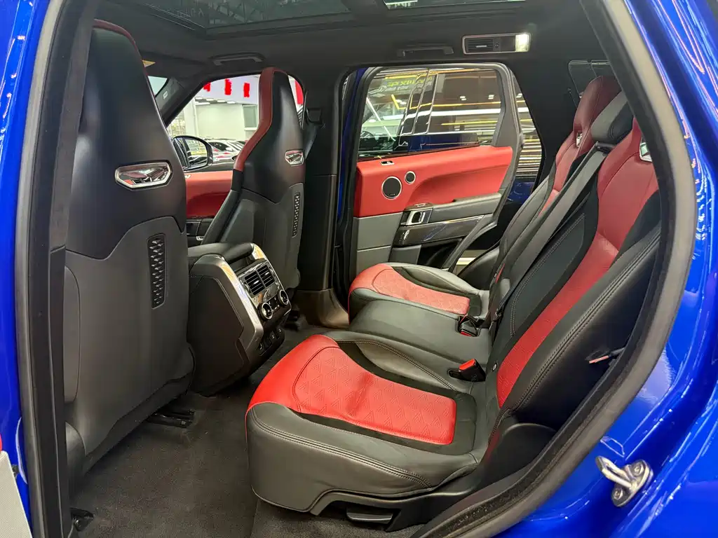 Land Rover Sport 2019 — фото 10