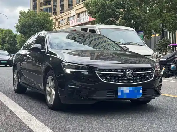 Buick Regal 2020