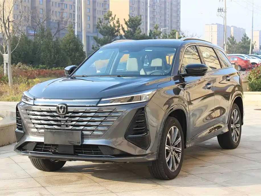 Changan CS75 PLUS 2025 — фото 5