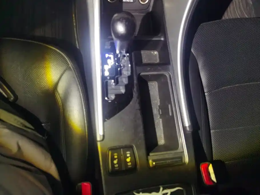 Hyundai Sonata 2014 — фото 16