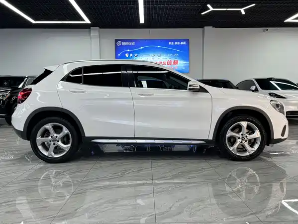Mercedes-Benz GLA 2018