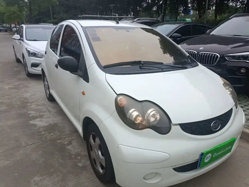 BYD F0 2015