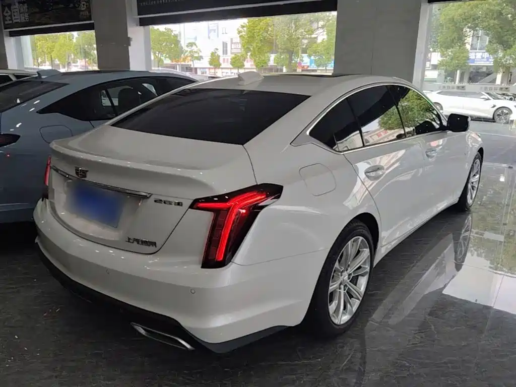 Cadillac CT5 2024 — фото 7