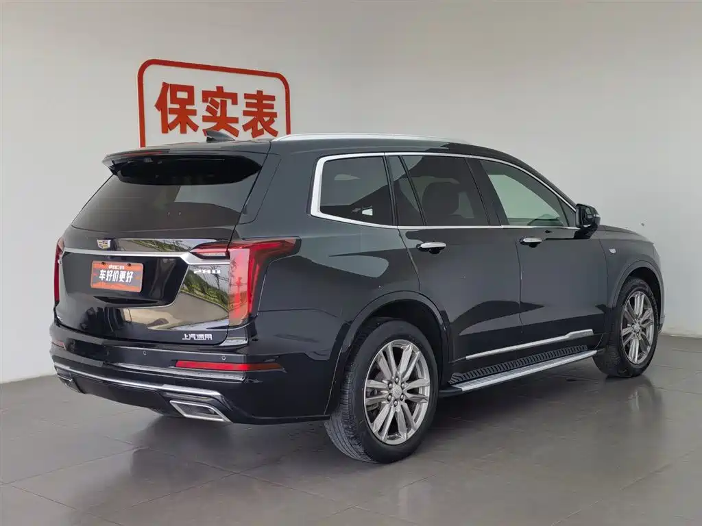 Cadillac XT6 2022 — фото 2