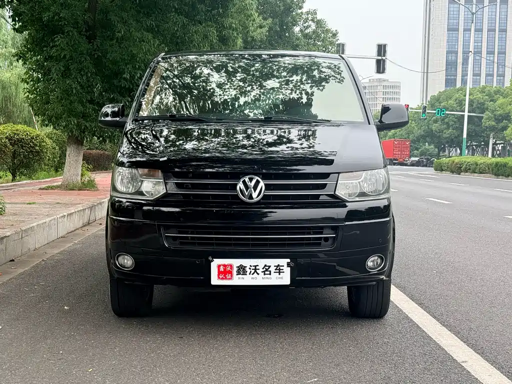 Volkswagen Multivan 2012