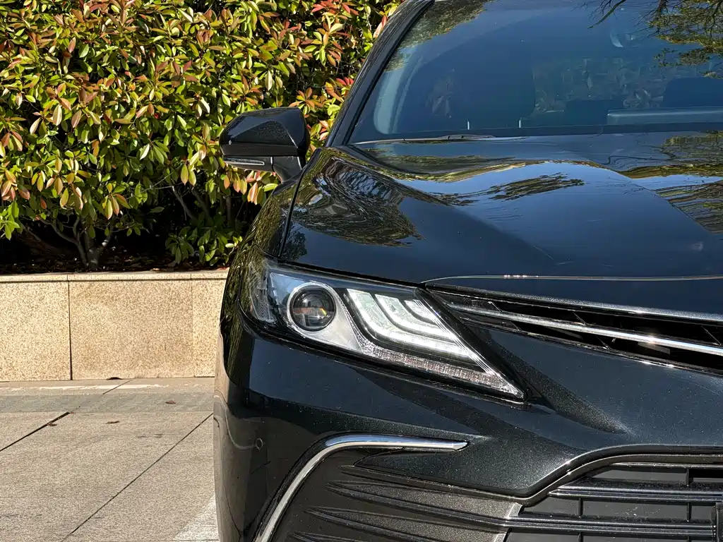 Toyota Camry 2024 — фото 15