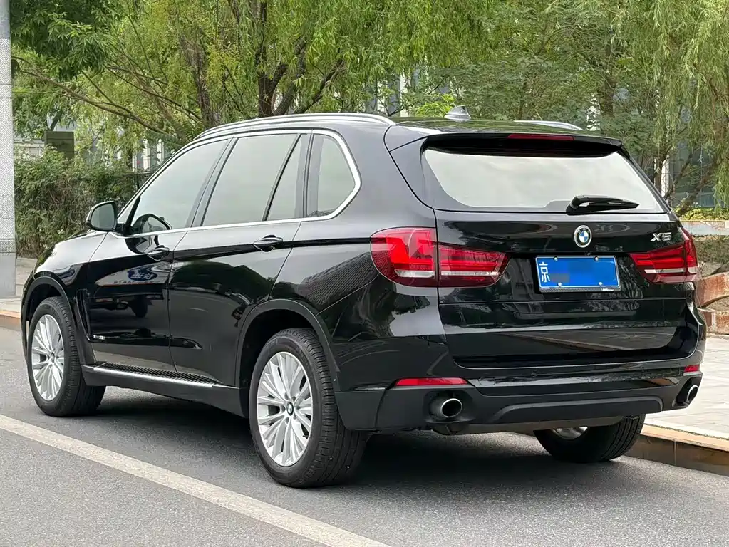 BMW X5 2016 — фото 17