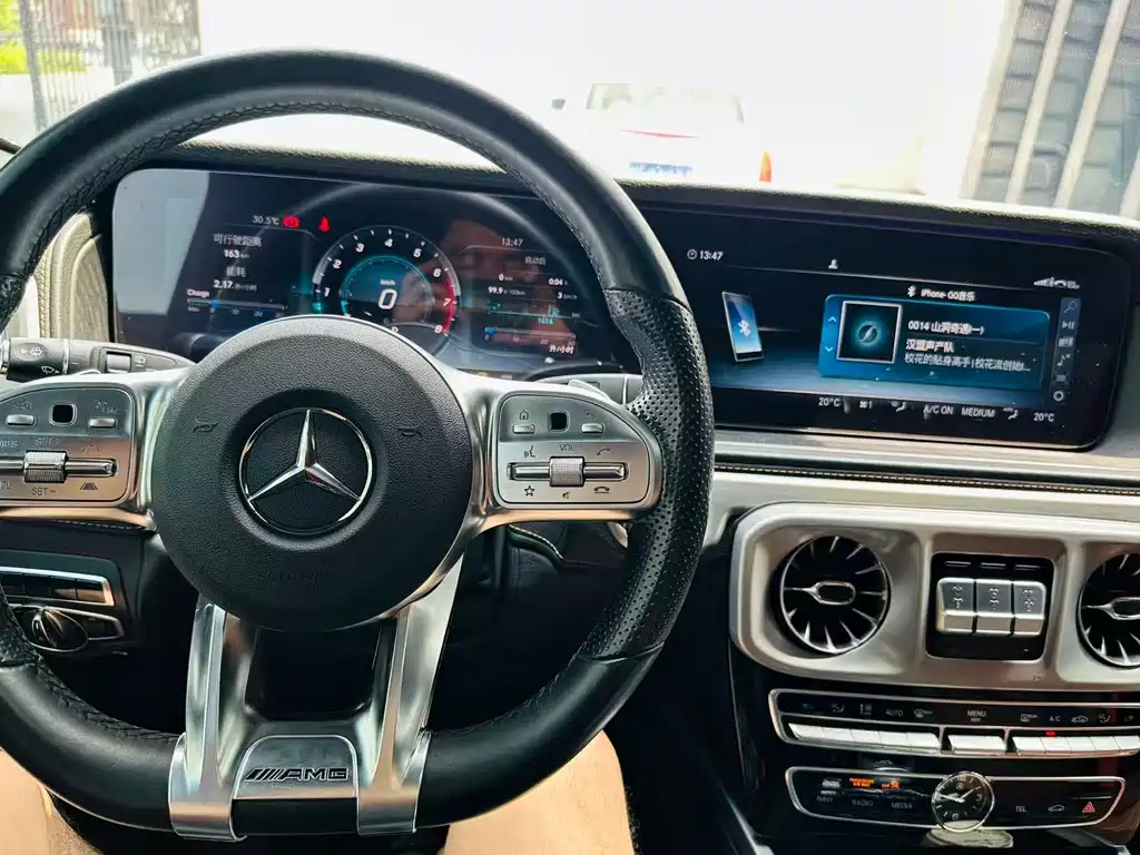 Mercedes-Benz G-Class 2020 — фото 11