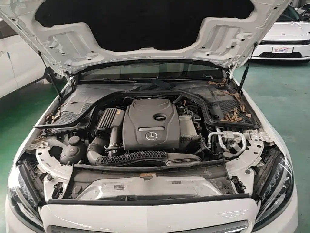 Mercedes-Benz C-Class 2018 — фото 20