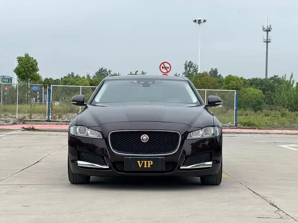 Jaguar XFL 2017 — фото 4