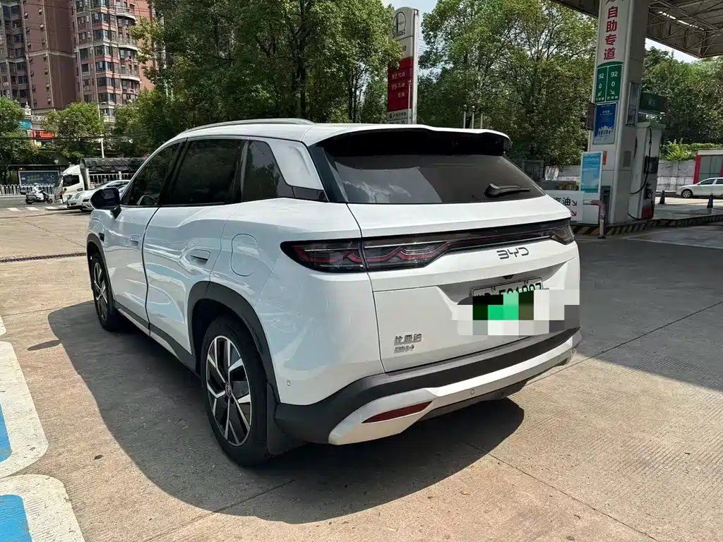 BYD Song L DM-i 2025 — фото 9