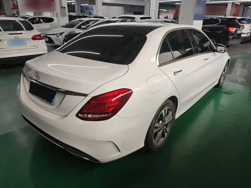 Mercedes-Benz C-Class 2018