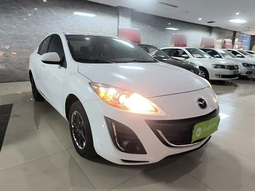 Mazda 3 Xingcheng 2015